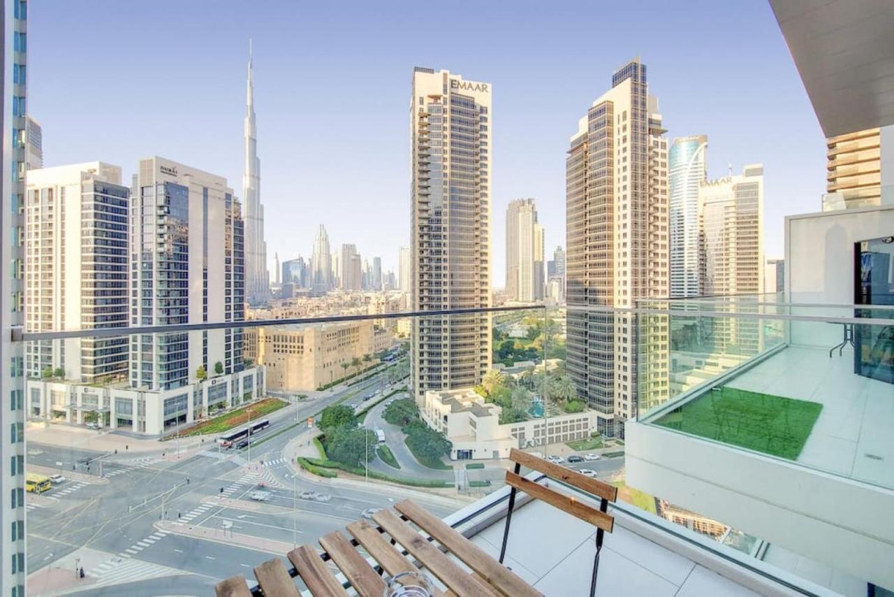 Marquise Square Tower, Business Bay - Bright * Dubai